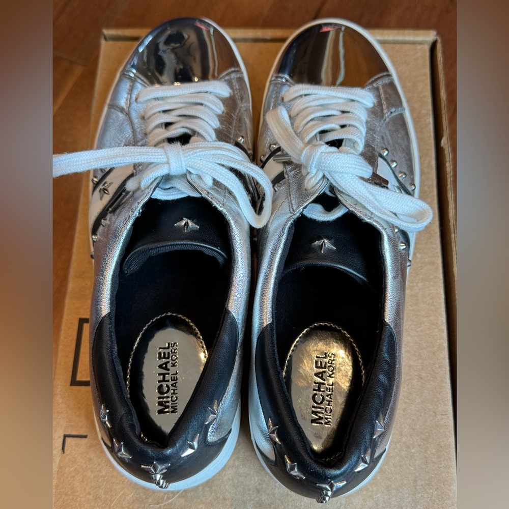 MICHAEL KORS Frankie Striped Women's Sneakers - Picture 6 of 12